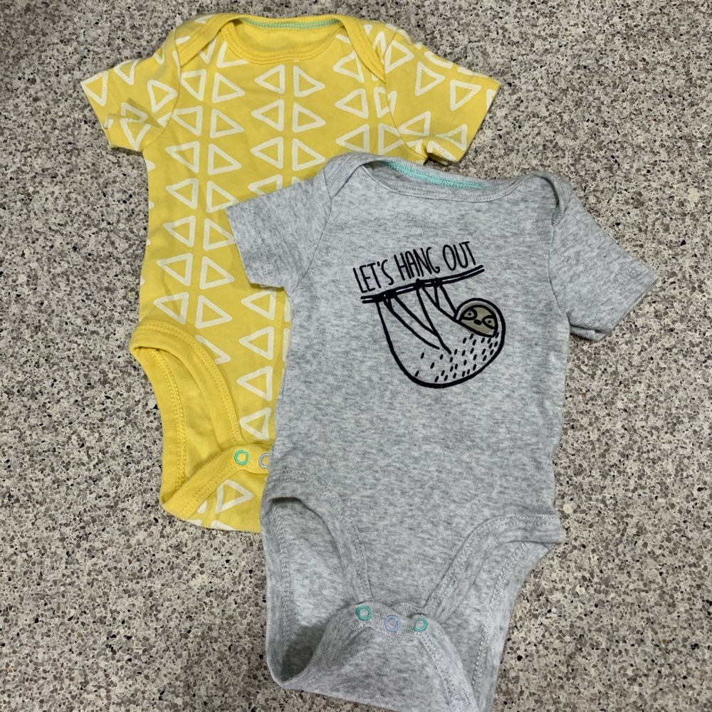Carter’s short sleeve bodysuits; set of two. NWOT